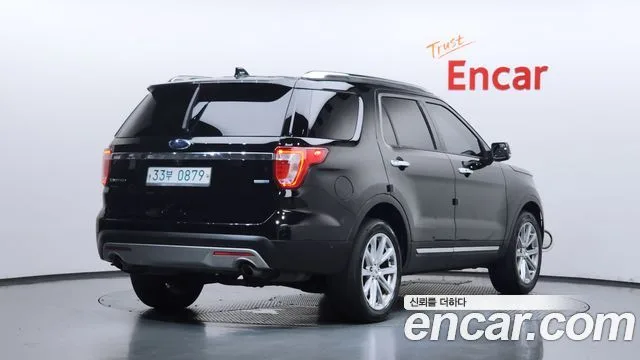 2016 Ford Explorer, foto 2