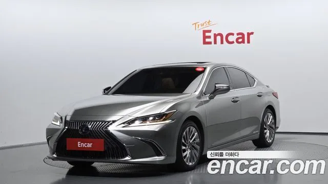 2021 Lexus ES