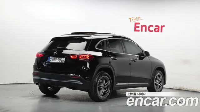 2023 Mercedes-Benz GLA-Class