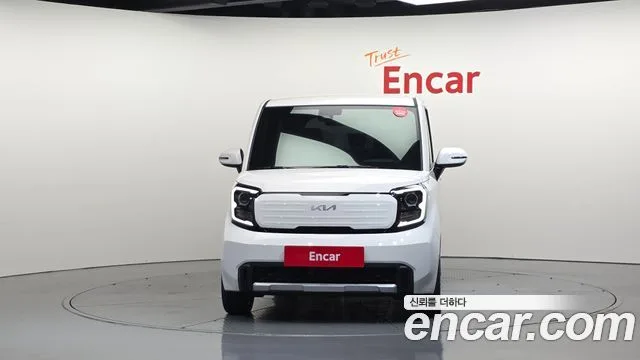 2027 Kia Ray, foto 3