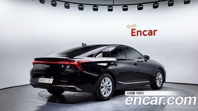 2022 Kia K8, foto 2