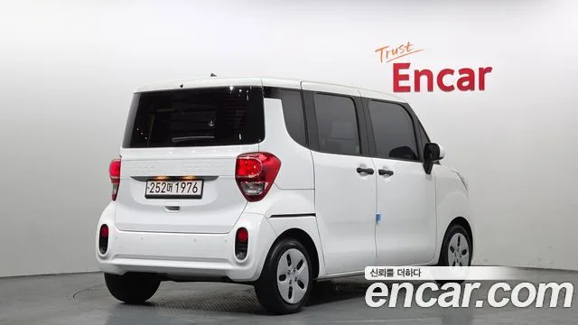 2022 Kia Ray, foto 2