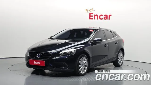 2016 Volvo V40