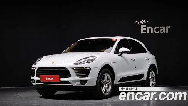 2017 Porsche Macan