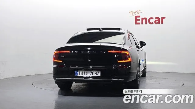 2023 Volvo S90, foto 4