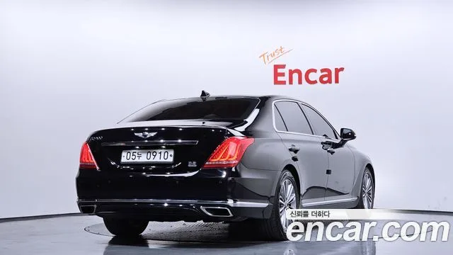 2016 Genesis EQ900, foto 2