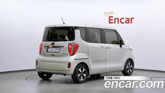 2017 Kia Ray, foto 2
