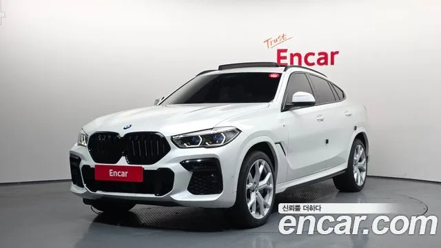 2022 BMW X6