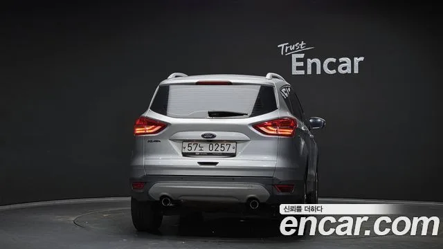 2016 Ford Kuga, foto 4