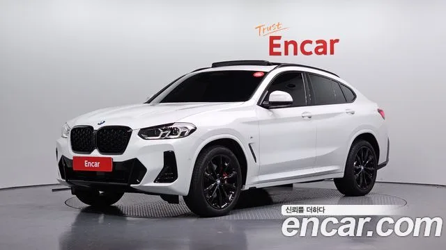 2025 BMW X4