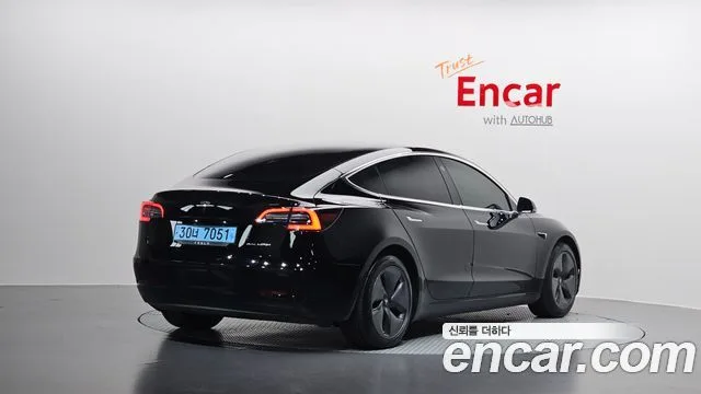 2020 Tesla Model 3, foto 2