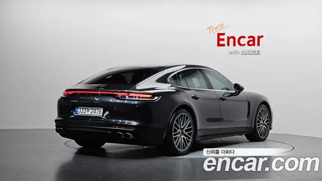 2023 Porsche Panamera
