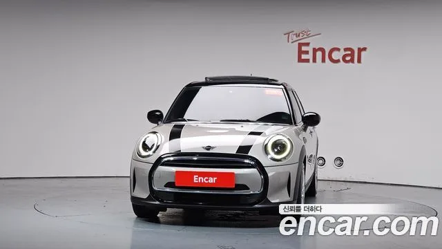 2022 Mini Cooper, foto 2