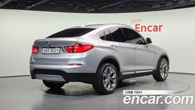 2017 BMW X4, foto 2