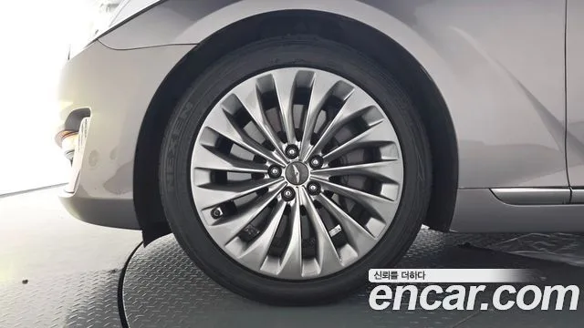 2016 Genesis EQ900, foto 4