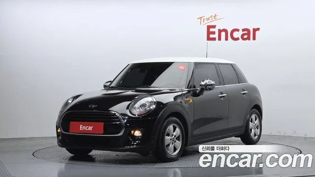 2017 Mini Cooper