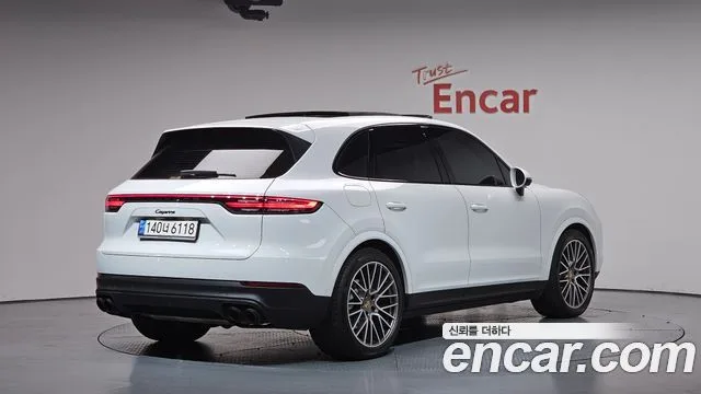 2023 Porsche Cayenne