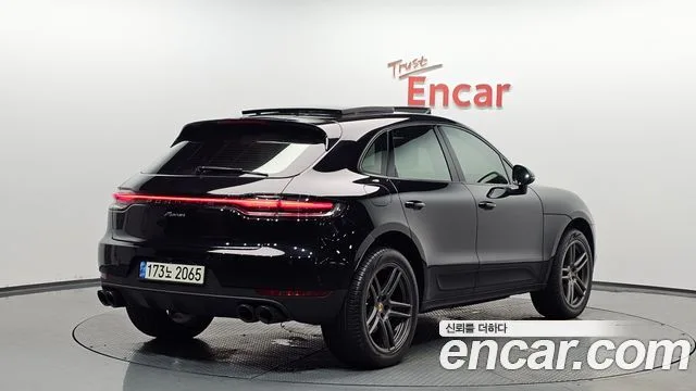 2019 Porsche Macan