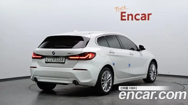 2020 BMW 1-Series, foto 2