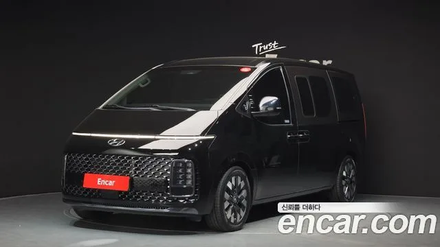 2022 Hyundai Staria
