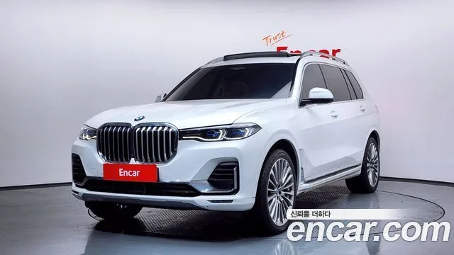 2022 BMW X7