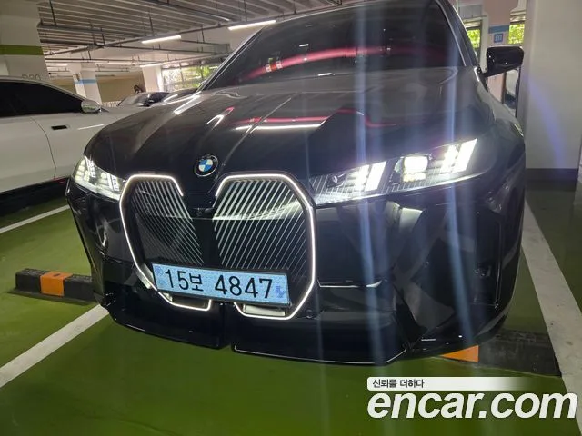 2026 BMW iX, foto 3