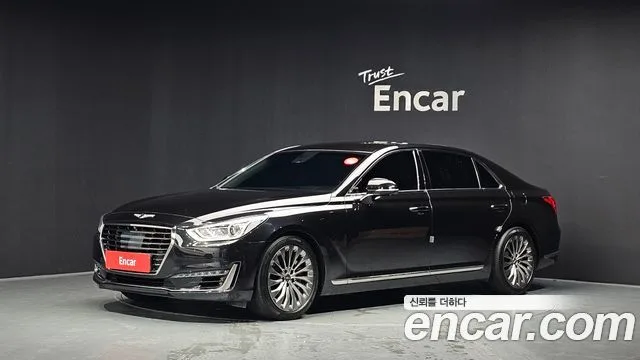 2018 Genesis EQ900
