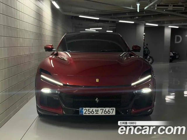 2024 Ferrari Purosangue