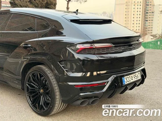 2026 Lamborghini Urus, foto 4