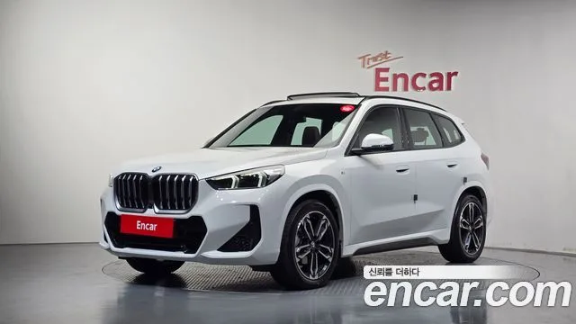 2025 BMW X1