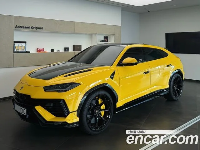 2024 Lamborghini Urus