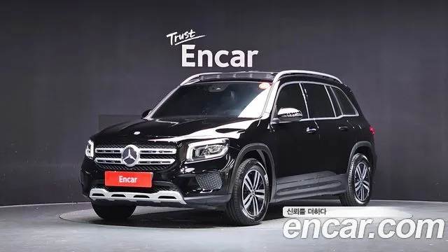 2021 Mercedes-Benz GLB-Class