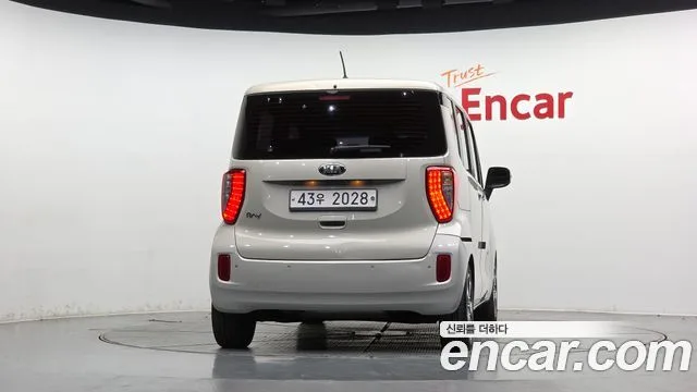 2016 Kia Ray, foto 4