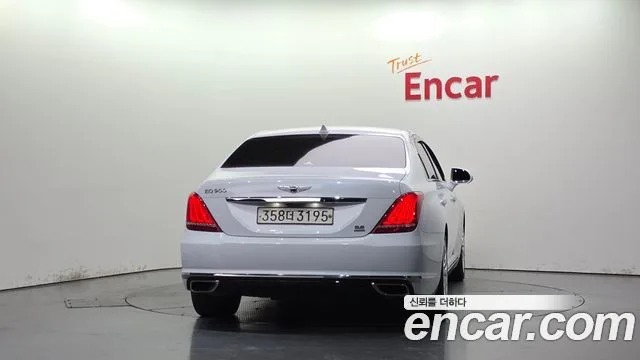 2017 Genesis EQ900, foto 4
