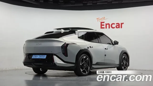 2026 Kia EV4