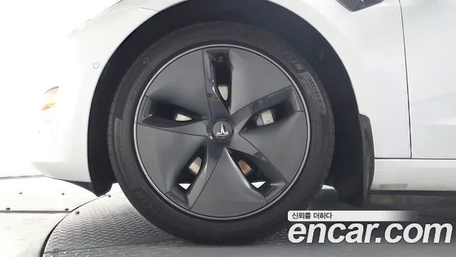2020 Tesla Model 3, foto 4