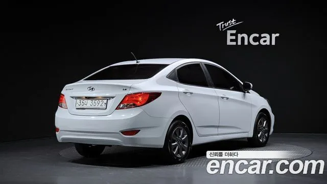 2019 Hyundai Accent