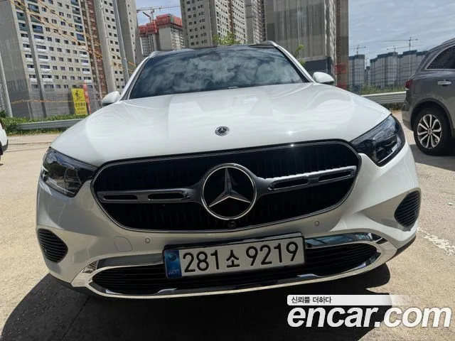2026 Mercedes-Benz GLC-Class, foto 3