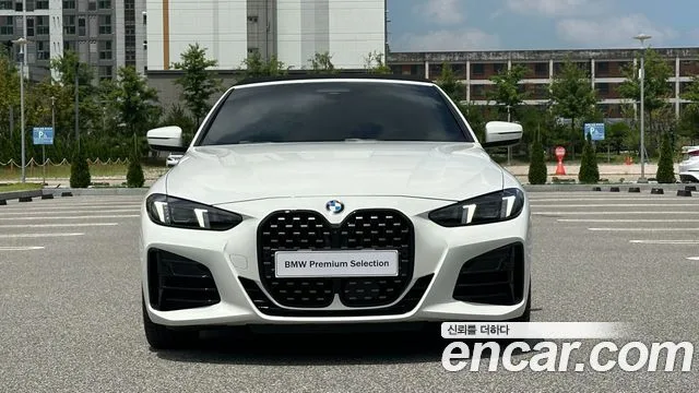 2025 BMW 4-Series, foto 3