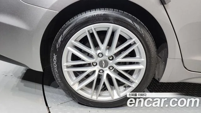2019 Genesis G70, foto 4