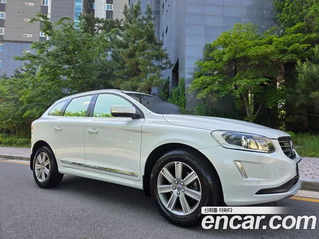 2017 Volvo XC60
