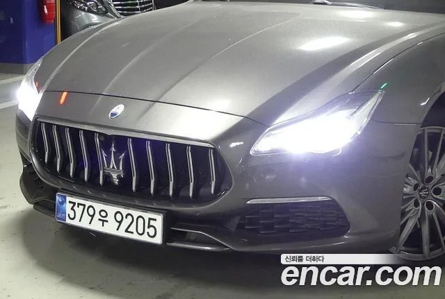 2022 Maserati Quattroporte