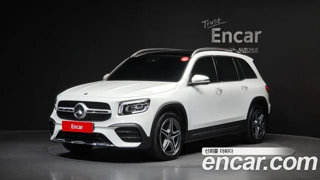 2021 Mercedes-Benz GLB-Class