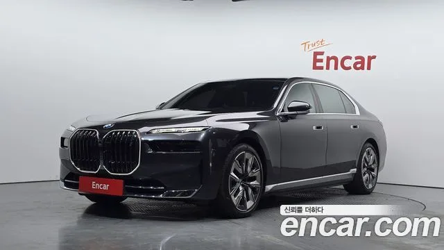 2023 BMW i7