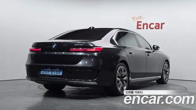 2023 BMW i7, foto 2