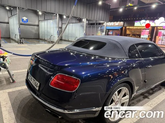 2016 Bentley Continental, foto 3