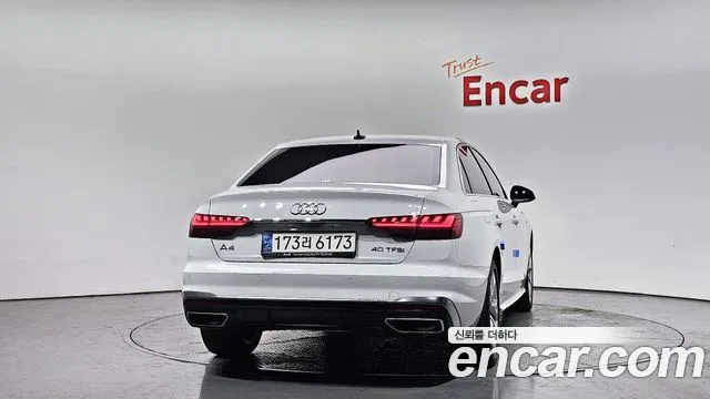 2021 Audi A4, foto 4