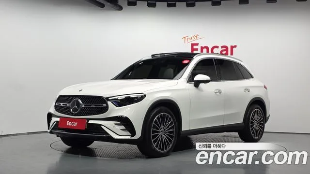 2026 Mercedes-Benz GLC-Class