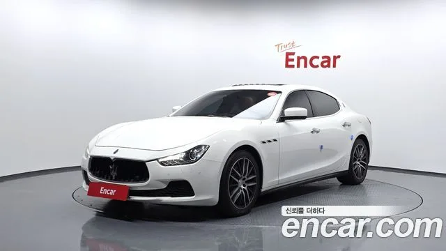 2016 Maserati Ghibli