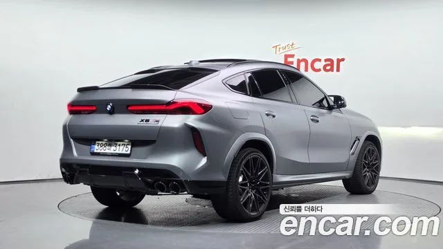 2025 BMW X6M